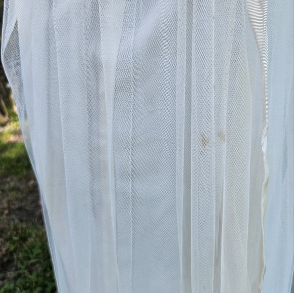 White Bridal Formal Gown - Picture 10 of 14